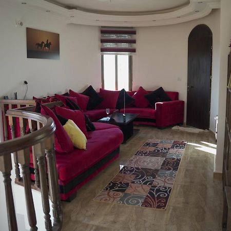 Relaxing Oasis Villa 와디무사 외부 사진